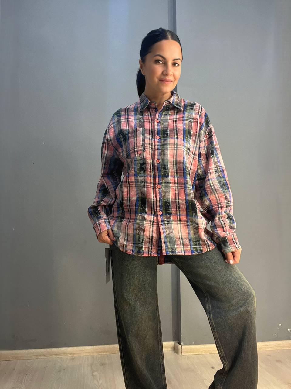 Сорочка жіноча A-N 2775 картата варена в клітинку оверсайз коттон OS Рожевий (2906) - фото 5 Сорочка жіноча A-N 2775 картата варена в клітинку оверсайз коттон OS Рожевий (2906) - фото 5