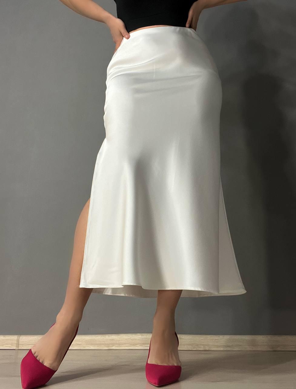 Юбка женская Gritana 230 атласная королевский шелк с разрезом на резинке XL Белый (26468193)