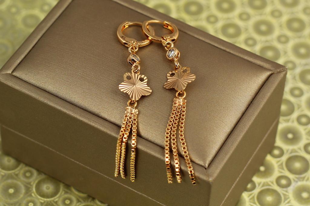Серьги подвески Xuping Jewelry метелки со снежинкой 6,3 см Золотистый (30627844)