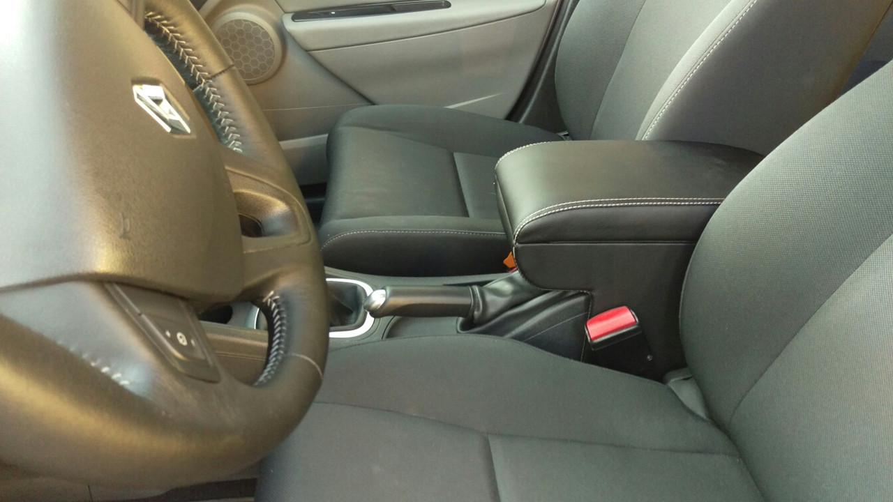 Підлокітник Armrest на Renault Megane 3 Чорний (442074336) - фото 2