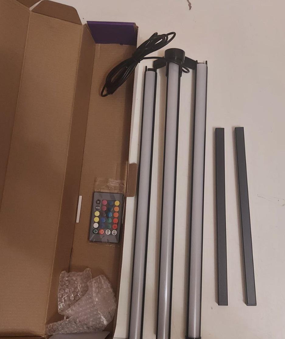 Лампа-торшер напольна LED FLORLAMP світлодіодна 1,4 м RGB кутова з регульованою яскравістю (23647972) - фото 6 Лампа-торшер напольна LED FLORLAMP світлодіодна 1,4 м RGB кутова з регульованою яскравістю (23647972) - фото 6