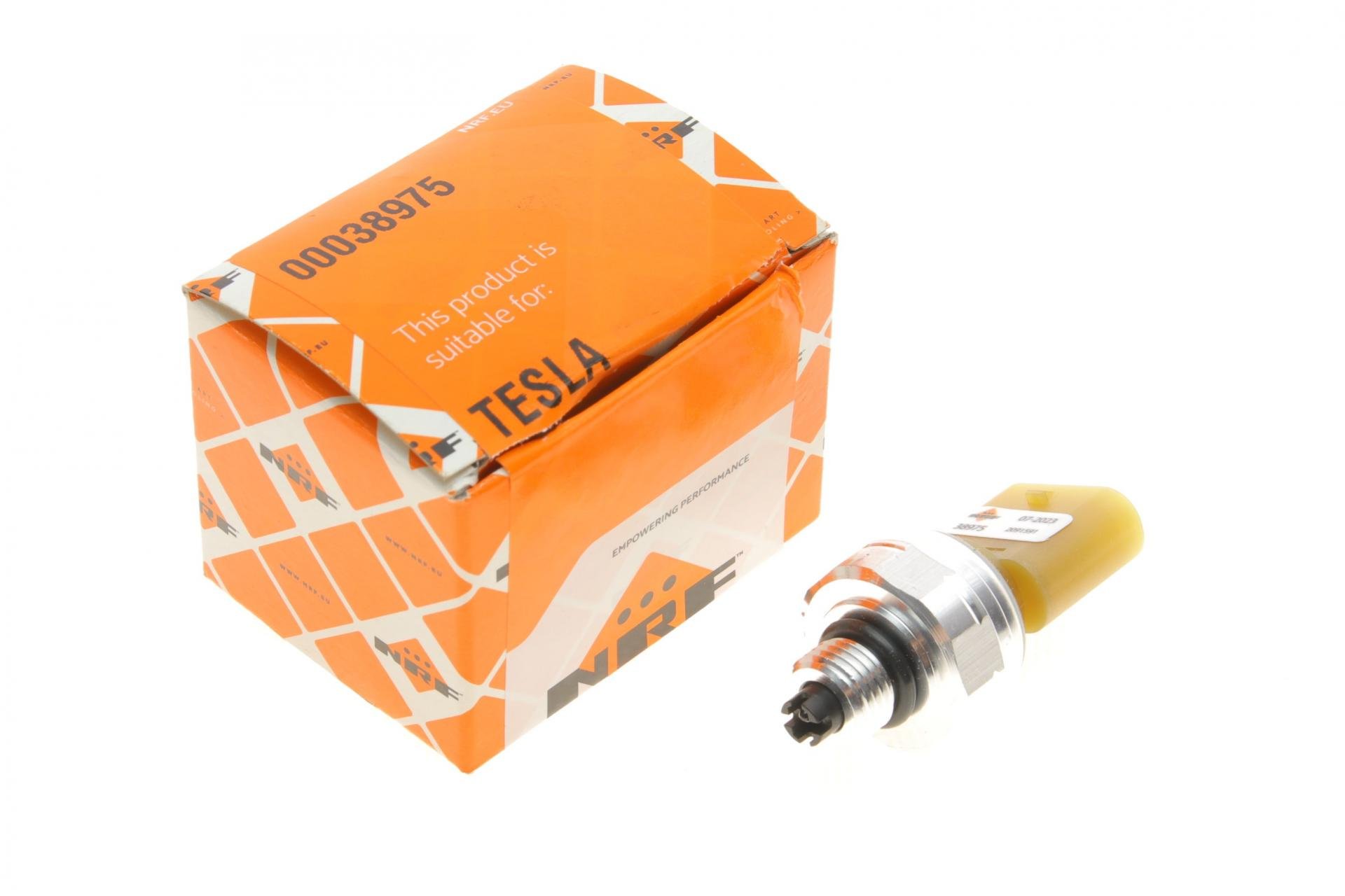 Датчик тиску кондиціонера Tesla Model 3/Y 17- (38975)