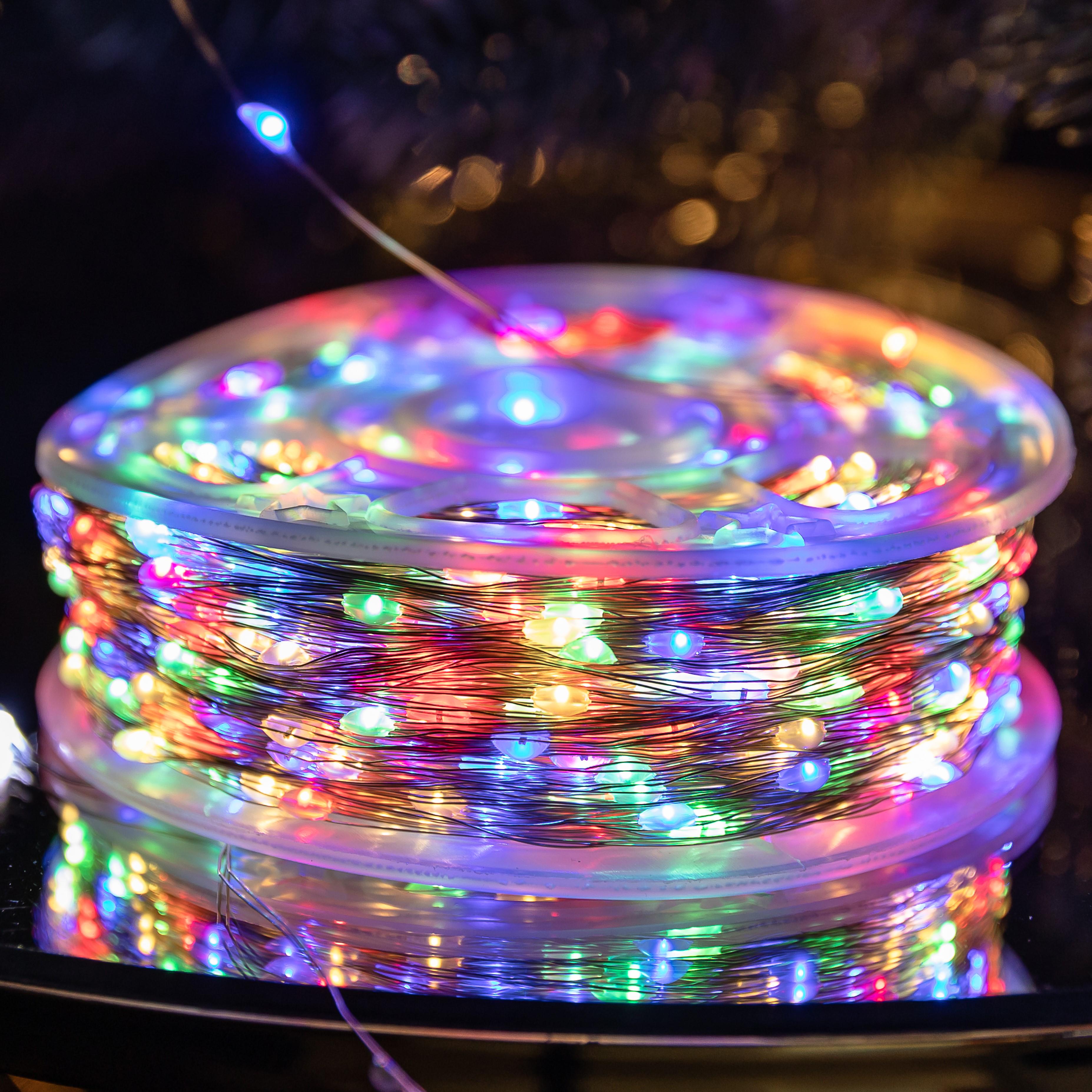 Гирлянда нить GarlandoPro 2000L200MWML Роса 2000 LED 200 м с пультом от сети Разноцветный (118-107-2000L200MWML) - фото 1 Гирлянда нить GarlandoPro 2000L200MWML Роса 2000 LED 200 м с пультом от сети Разноцветный (118-107-2000L200MWML) - фото 1