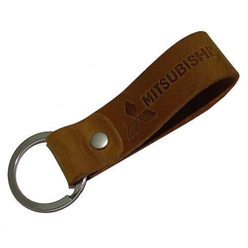 Брелок автомобильный кожаный c лого Mitsubishi (110660)