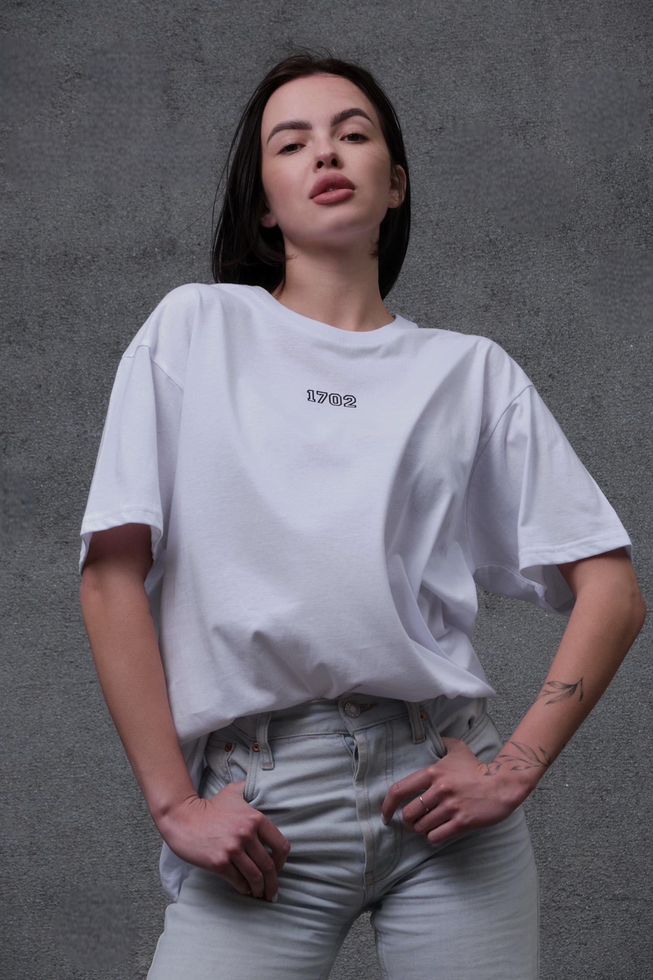 Футболка жіноча Without Streetwear з принтом оверсайз L/XL White (L8049277) - фото 5