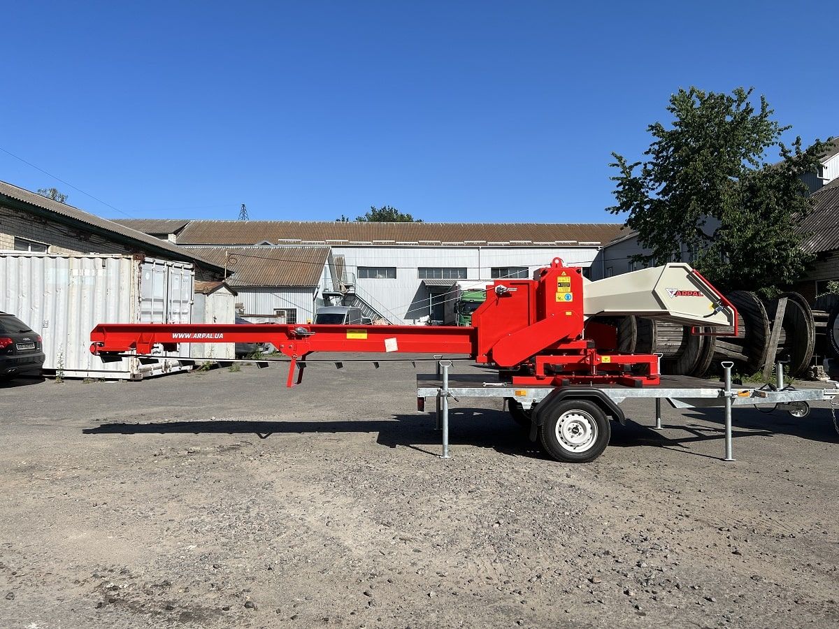 Подрібнювач гілок Arpal на шматки дров з бензиновим двигуном на причепі з поворотною платформою (АМ-200БД-К) - фото 28 Подрібнювач гілок Arpal на шматки дров з бензиновим двигуном на причепі з поворотною платформою (АМ-200БД-К) - фото 28