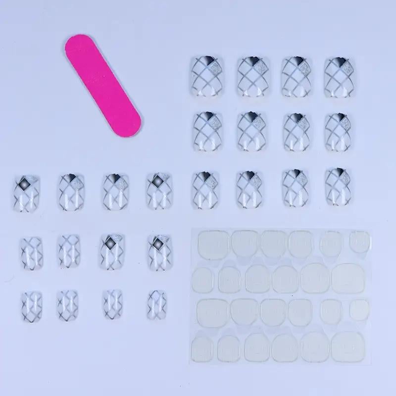 Накладні нігті з дизайном Ромби з клейовими пластинами 24 шт. Білий із сріблястим (2689612528) - фото 8 Накладні нігті з дизайном Ромби з клейовими пластинами 24 шт. Білий із сріблястим (2689612528) - фото 8