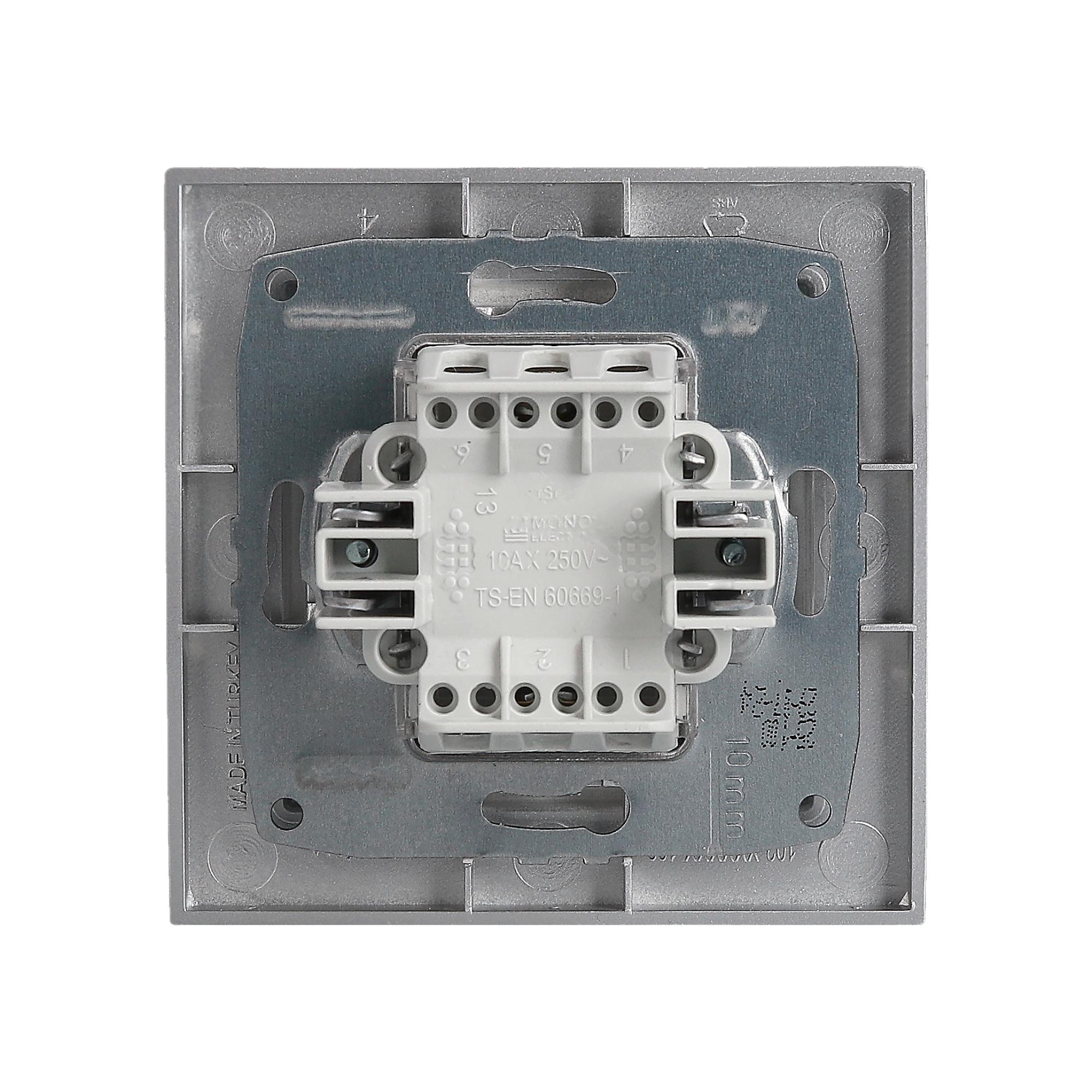 Вимикач одноклавішний Mono Electric DESPINA Сріблястий (19376) - фото 4 Вимикач одноклавішний Mono Electric DESPINA Сріблястий (19376) - фото 4