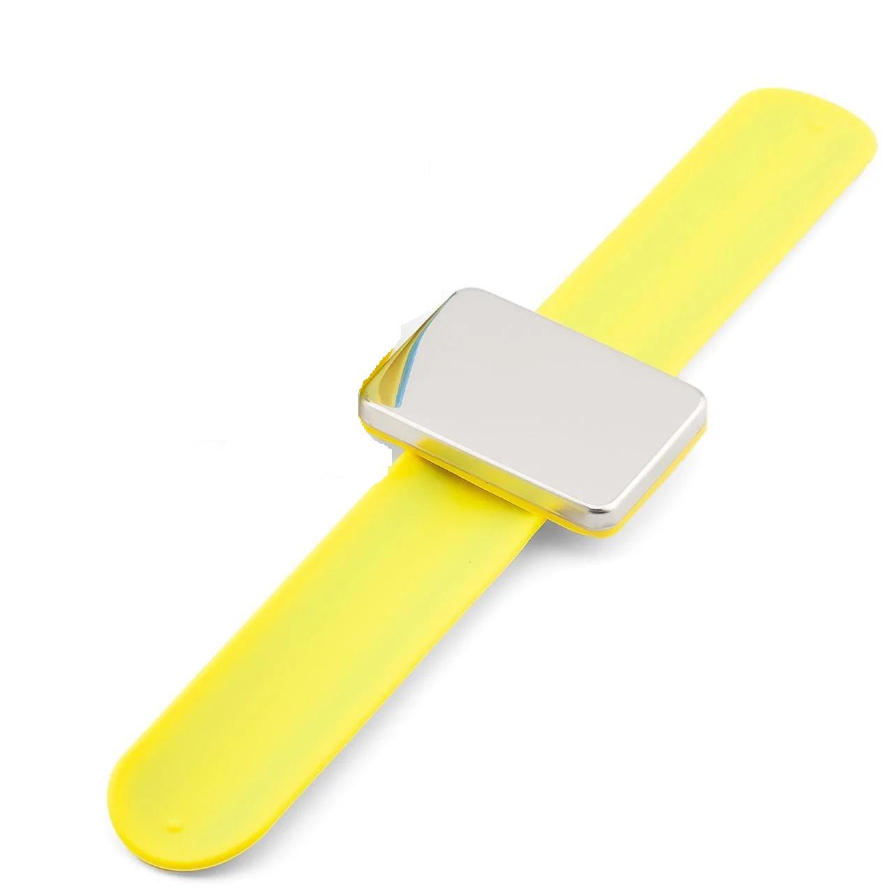 Браслет магнитный платформа прямоугольная 5,5х4 см 24х3 см Желтый (ИН5540б04)