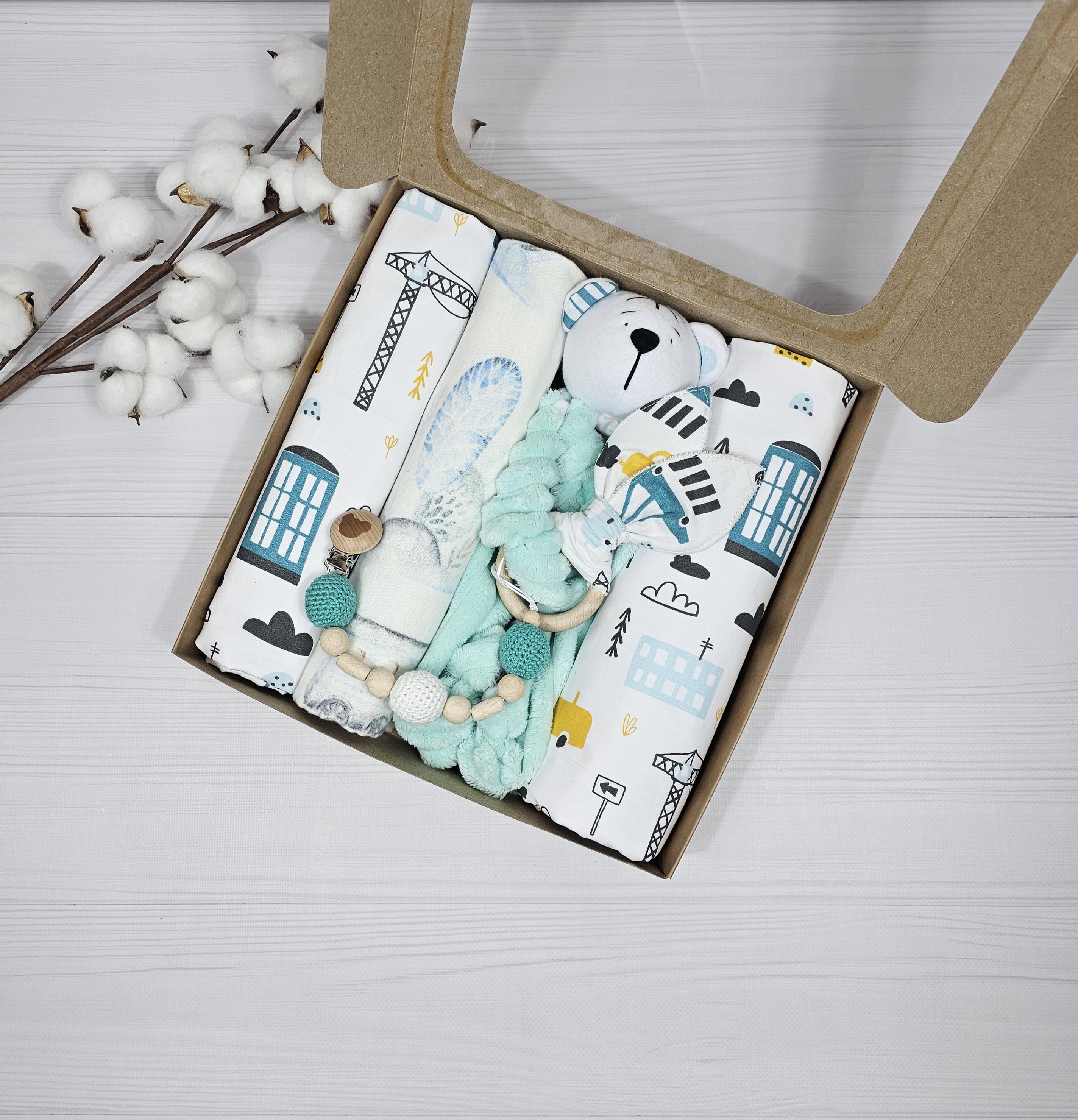 Набор пеленок детских a.l.babybox Машины в городе с комфортером Голубой (25075214)