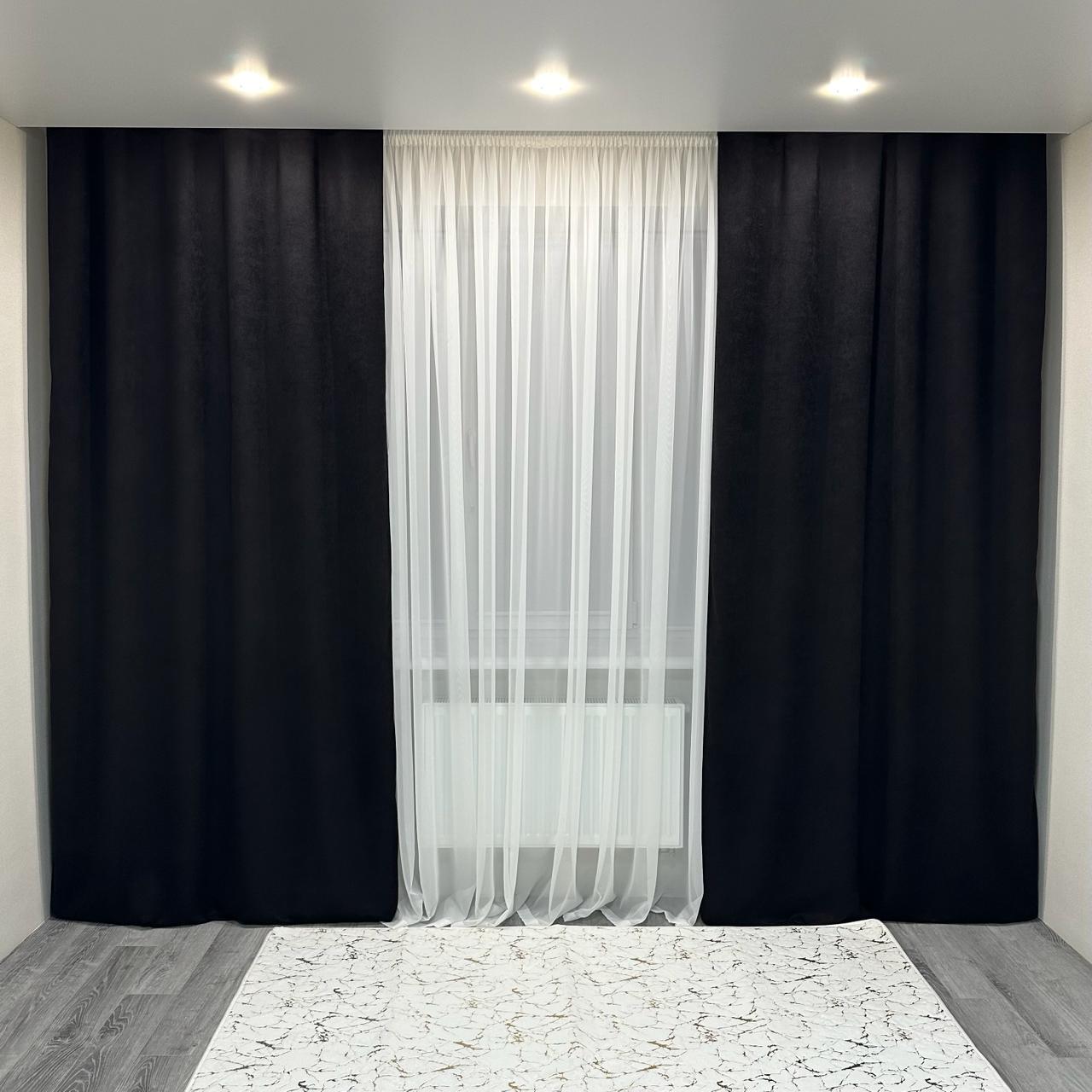 Комплект штор микровелюр 2 шт. 1,5х2,7 м готовые на шторной тесьме 6 см Черный (petek-V45) Комплект штор микровелюр 2 шт. 1,5х2,7 м готовые на шторной тесьме 6 см Черный (petek-V45)