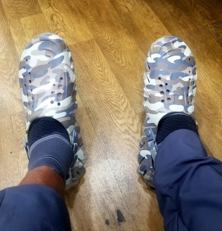 Сабо мужские Crocs Echo Camo Redux р. 39-40 Charcoal (14725626) - фото 11