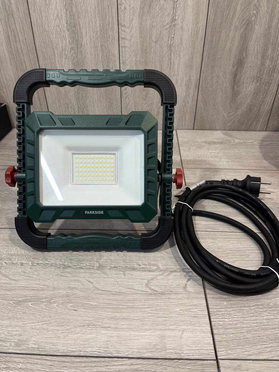 Прожектор PARKSIDE PASL 44 A1 комбинированный от сети LED - фото 6 Прожектор PARKSIDE PASL 44 A1 комбинированный от сети LED - фото 6