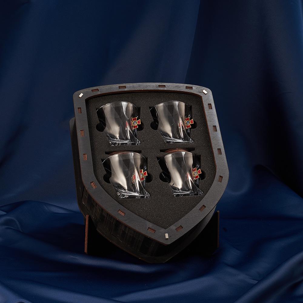 Подарочный набор рюмок с шевроном Национальная гвардия большой (28415109) - фото 3 Подарочный набор рюмок с шевроном Национальная гвардия большой (28415109) - фото 3