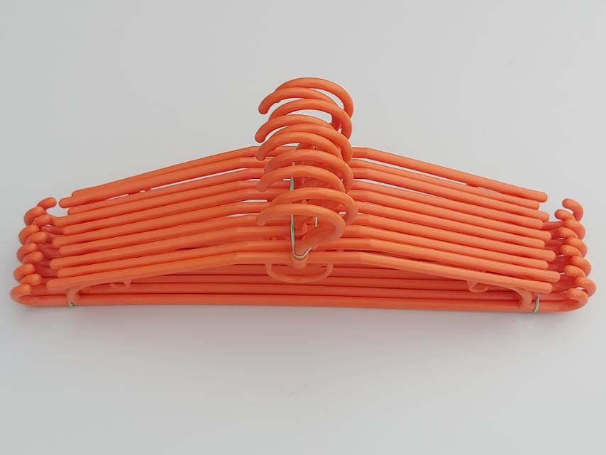 Плічка пластмасові 10 шт. VD42 41 см Помаранчевий (6802291) - фото 2 Плічка пластмасові 10 шт. VD42 41 см Помаранчевий (6802291) - фото 2