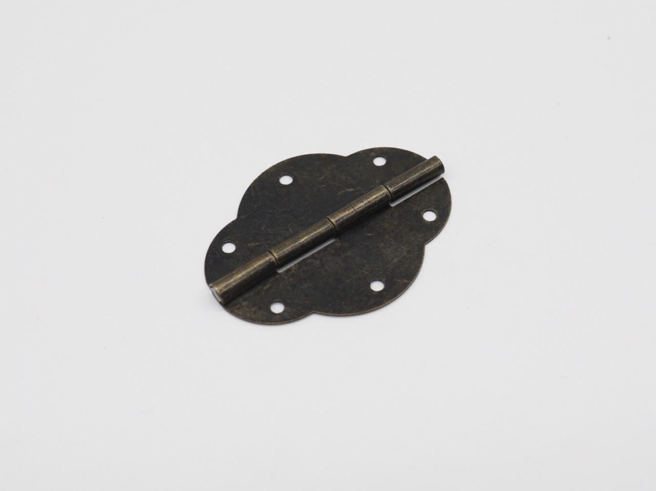 Петля фигурная металлическая декоративная 56х42 мм Антик (38962928)