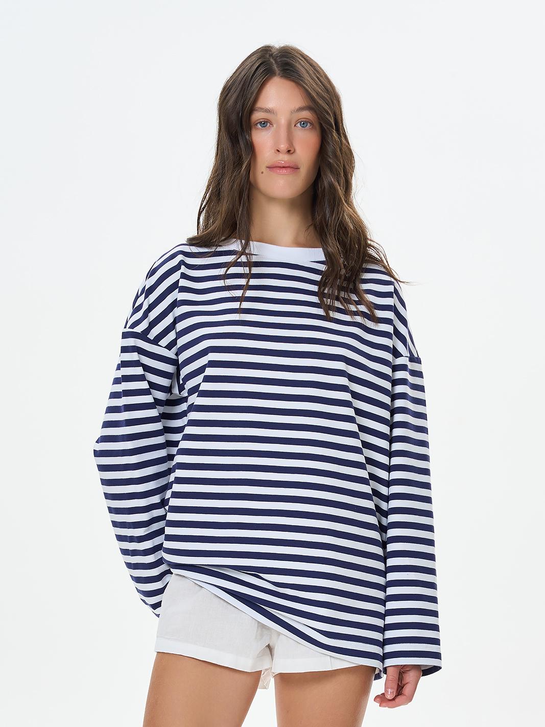 Лонгслив женский в полоску ROZA 241217 M Белый-синий (4824005750083)