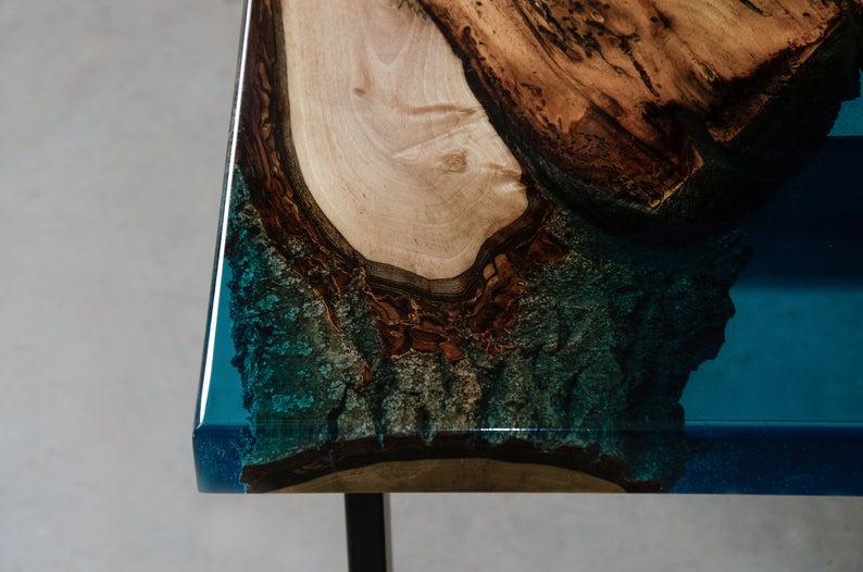 Стіл журнальний річка Сан-Дієго дизайнерський з прозорої синій епоксидної смоли та масиву горіха 8000х500х480 мм - фото 6 Стіл журнальний річка Сан-Дієго дизайнерський з прозорої синій епоксидної смоли та масиву горіха 8000х500х480 мм - фото 6