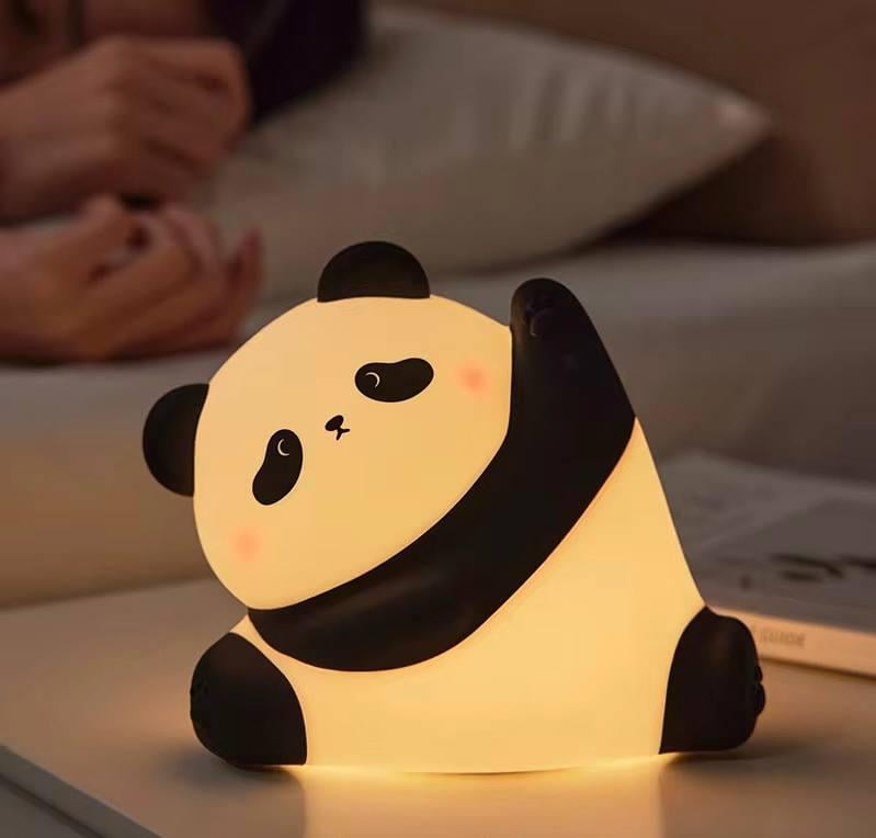 Нічник дитячий силіконовий Панда м'який сенсорний з акумулятором (S02) - фото 4 Нічник дитячий силіконовий Панда м'який сенсорний з акумулятором (S02) - фото 4