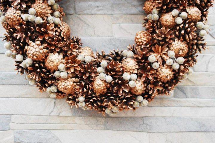 Венок новогодний из шишек 40 см Бронзовый/Коричневый (4782399) - фото 2 Венок новогодний из шишек 40 см Бронзовый/Коричневый (4782399) - фото 2