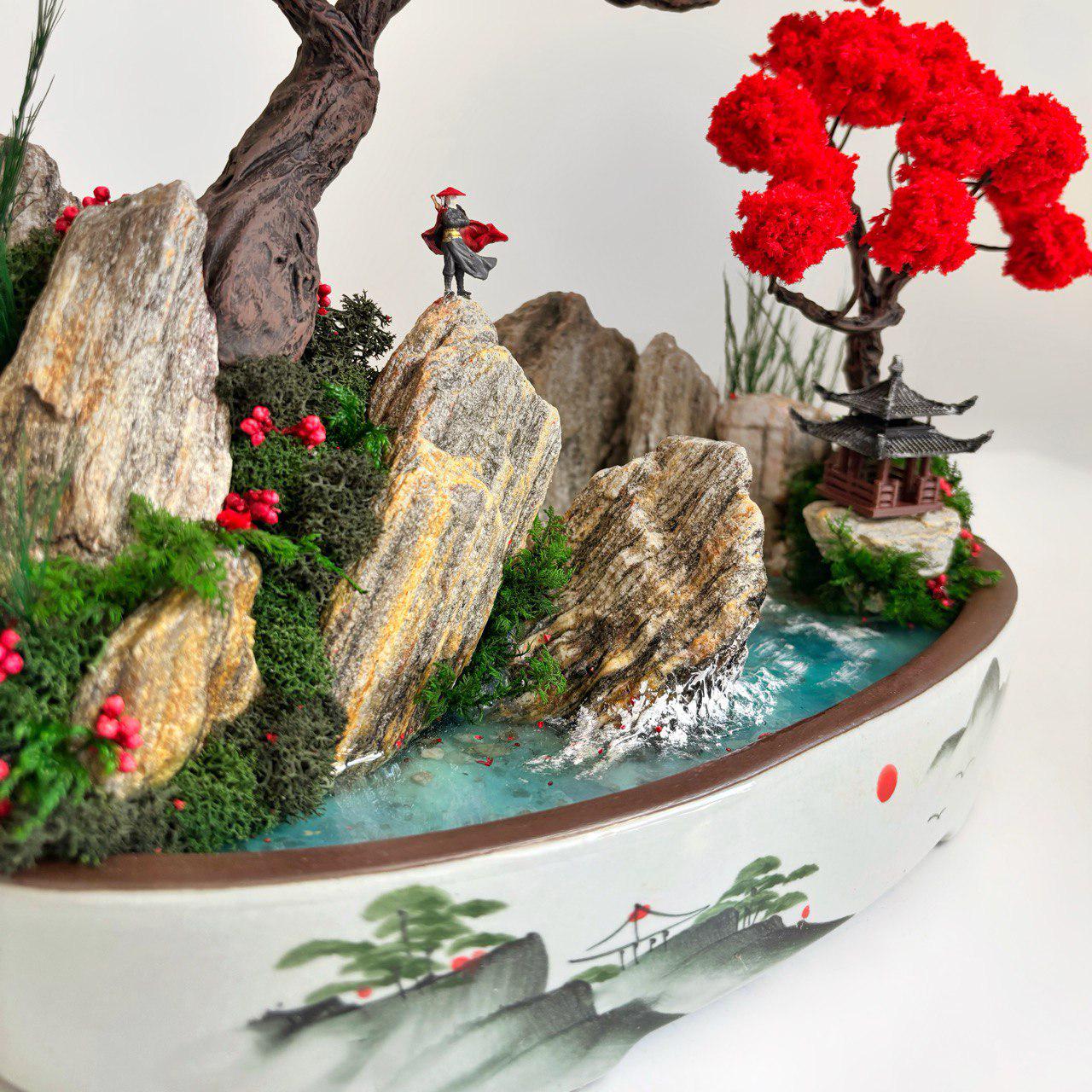 Бонсай из стабилизированных растений и красного мха 32x30 см - фото 2 Бонсай из стабилизированных растений и красного мха 32x30 см - фото 2