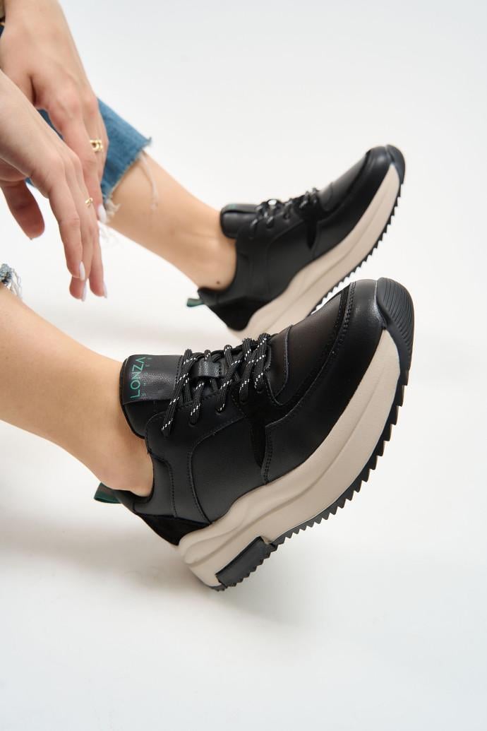 Кросівки жіночі LONZA р. 36 Чорний (181295) Кросівки жіночі LONZA р. 36 Чорний (181295)