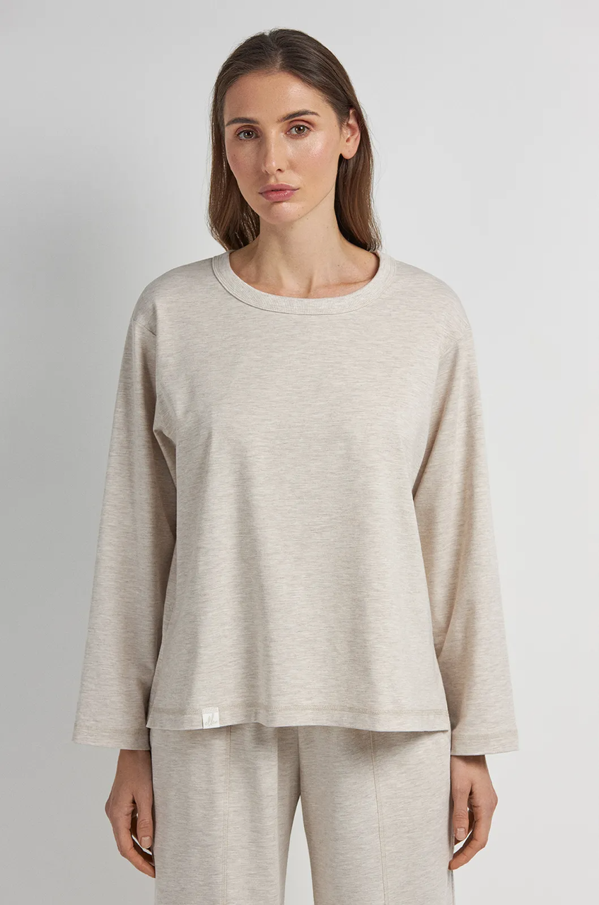 Джемпер женский Ellen BASIC 07/16/01 M Бежевый (07/16/03MBesh) Джемпер женский Ellen BASIC 07/16/01 M Бежевый (07/16/03MBesh)