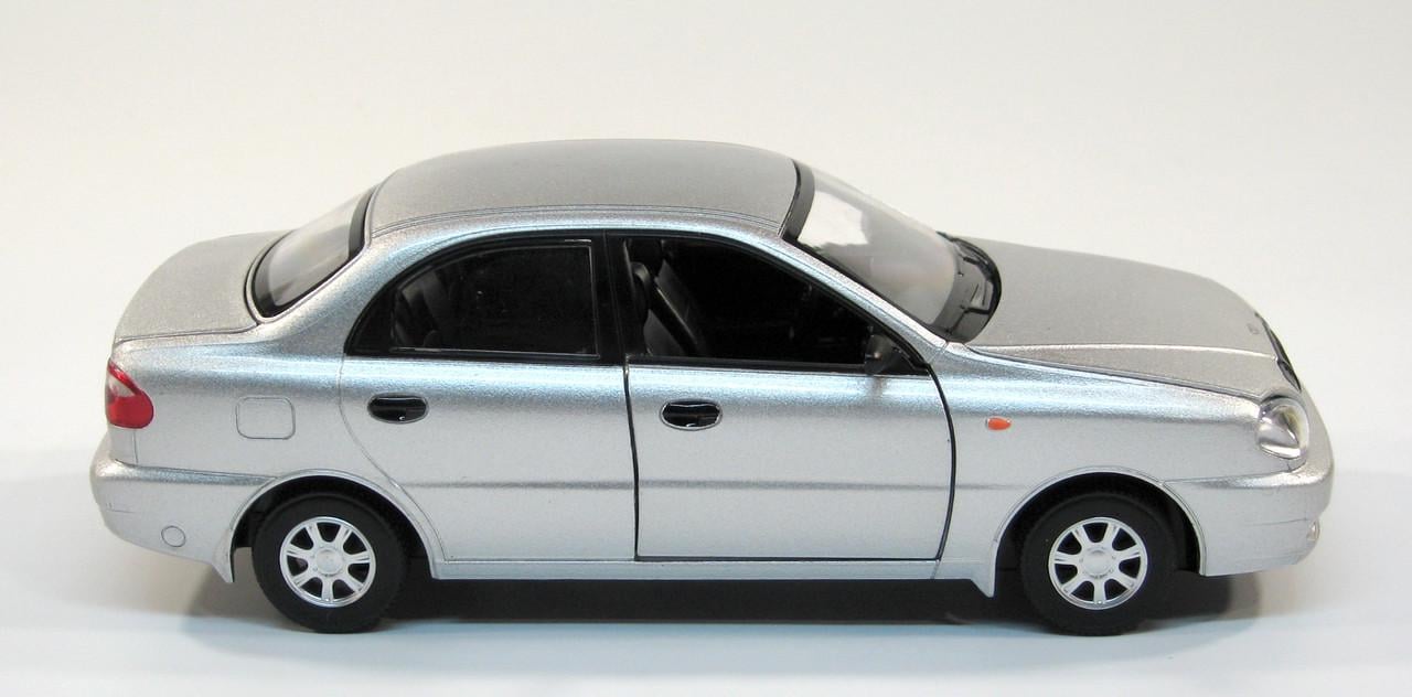 Модель металлическая Daewoo Lanos (7778 Silvery) - фото 6