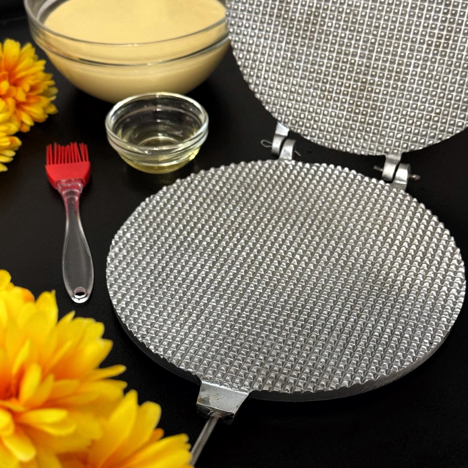 Форма для випічки вафельних коржів для тортових вафель на плиті Ø 18 см зі знімними ручками (28843773) - фото 20 Форма для випічки вафельних коржів для тортових вафель на плиті Ø 18 см зі знімними ручками (28843773) - фото 20