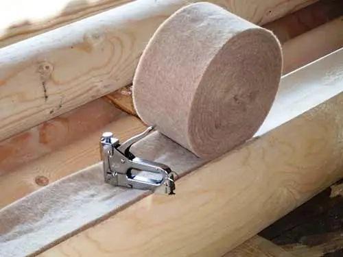 Утеплювач для дерев'яного будинку міжвінцевий в стрічці джут 9 см 25 м (27435952) - фото 3 Утеплювач для дерев'яного будинку міжвінцевий в стрічці джут 9 см 25 м (27435952) - фото 3