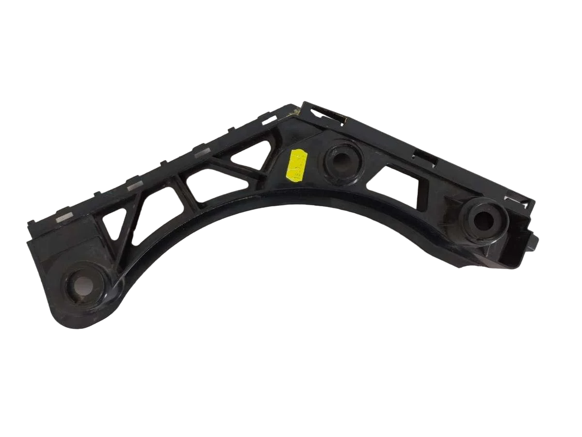 Крепление заднего бампера Volkswagen Tiguan 17-20 правое боковое