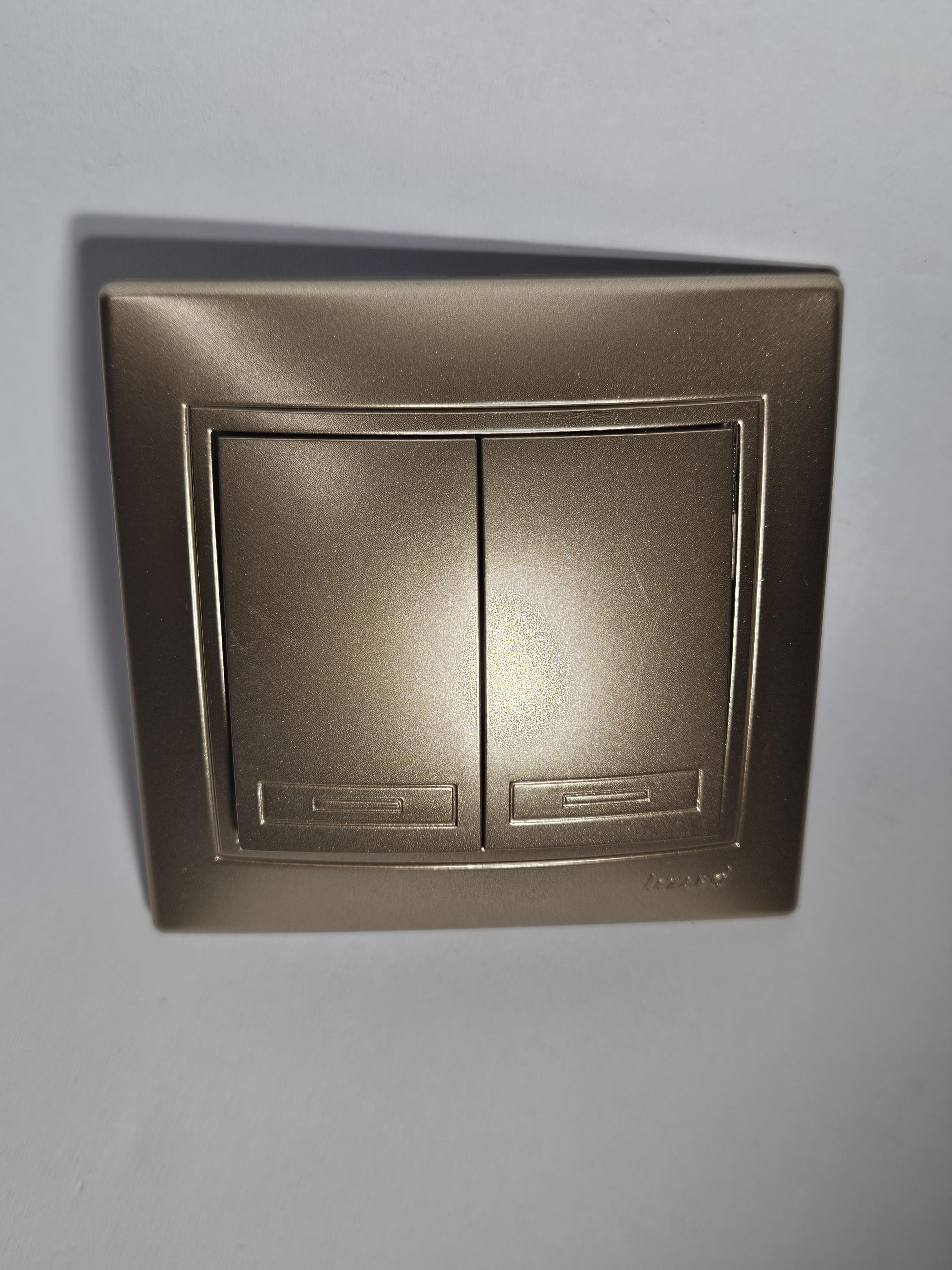 Вимикач 2-ий Lezard Mira (870)