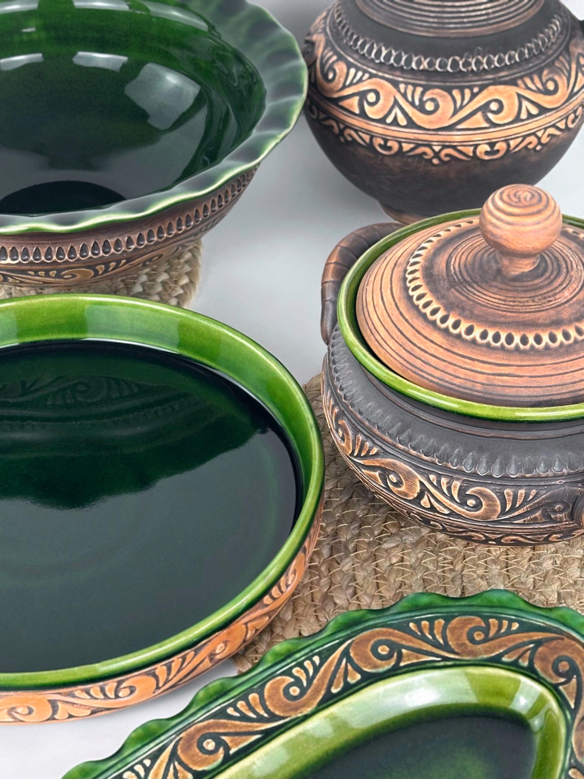 Набор глиняной посуды для горячих блюд на 4 человек Гражда Коричневый (17019-13) - фото 6 Набор глиняной посуды для горячих блюд на 4 человек Гражда Коричневый (17019-13) - фото 6