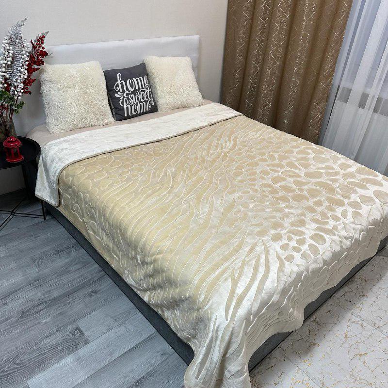 Покрывало на кровать акриловое 200x230 см Молочный (28857540) - фото 1