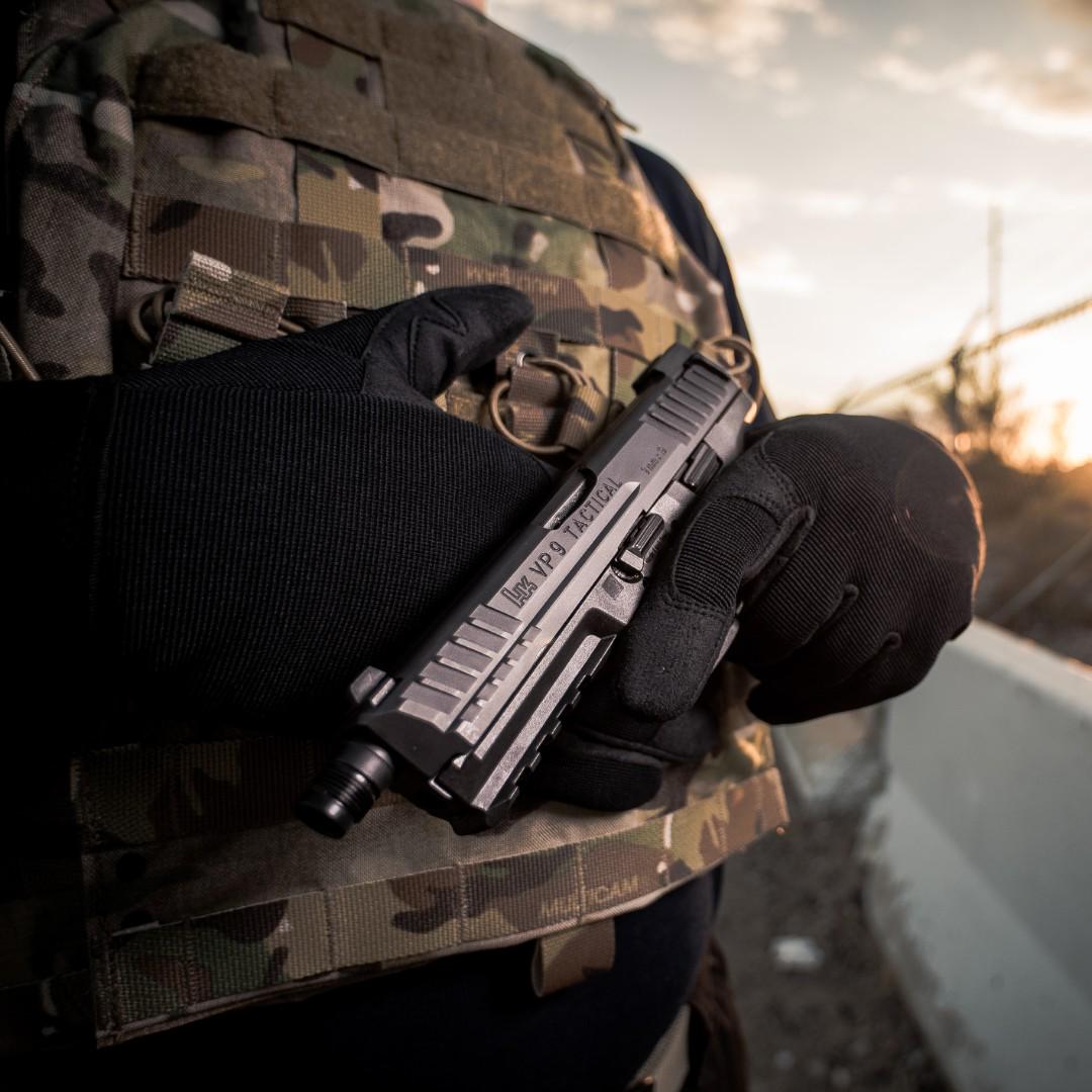Пістолет страйкбольний Umarex Heckler & Koch VP9 (1004107) - фото 8