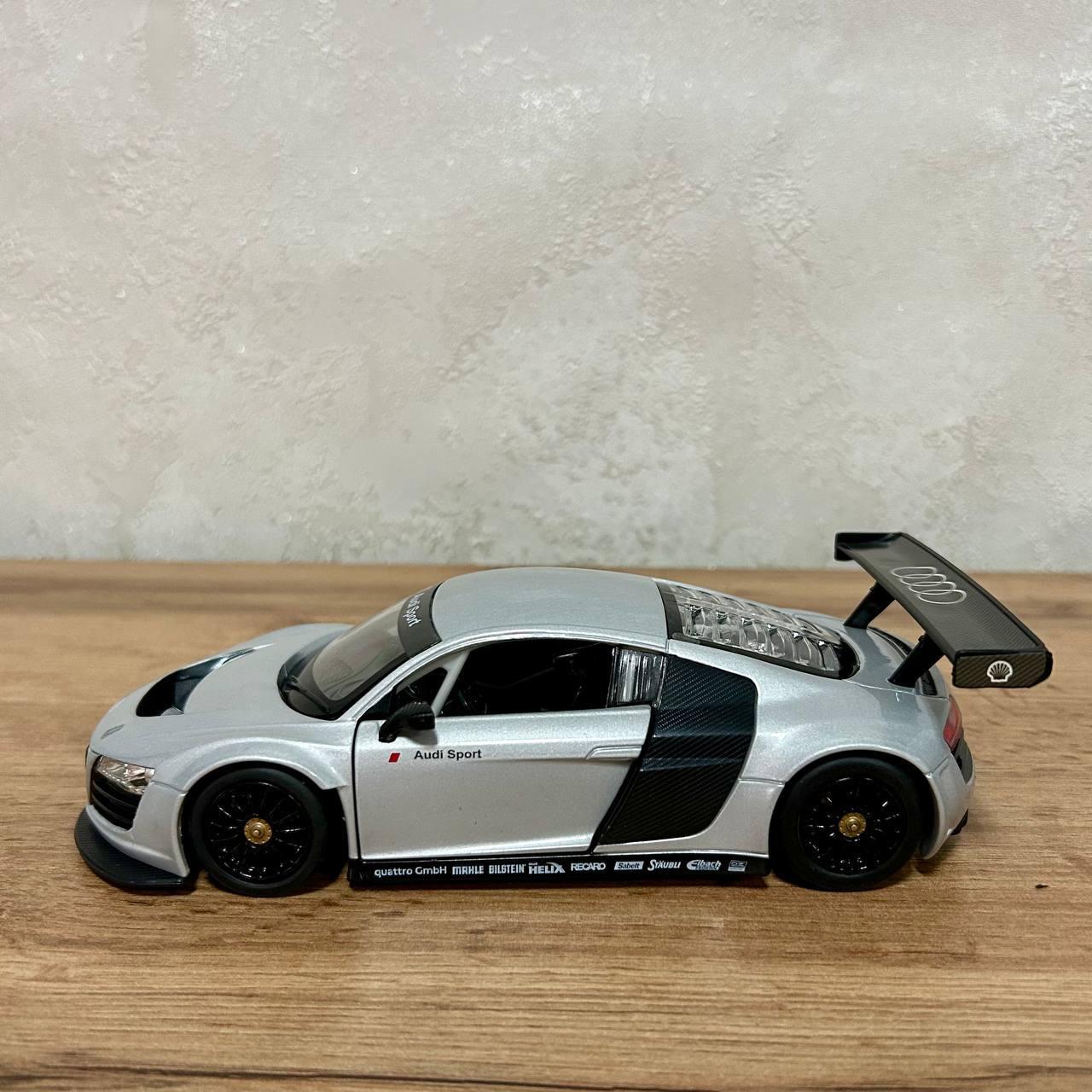 Машинка детская металлическая Rastar 56100 Audi R8 LMS 1:24 Серебряный (56100) - фото 7