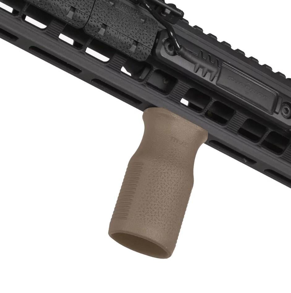 Рукоятка переноса огня Magpul MVG Vertical M Lok Slot System Flat Dark Earth (7001915) - фото 4 Рукоятка переноса огня Magpul MVG Vertical M Lok Slot System Flat Dark Earth (7001915) - фото 4