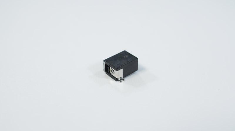 Разьем питания для планшета PJT022 3,5-1,3 мм (231714) Разьем питания для планшета PJT022 3,5-1,3 мм (231714)