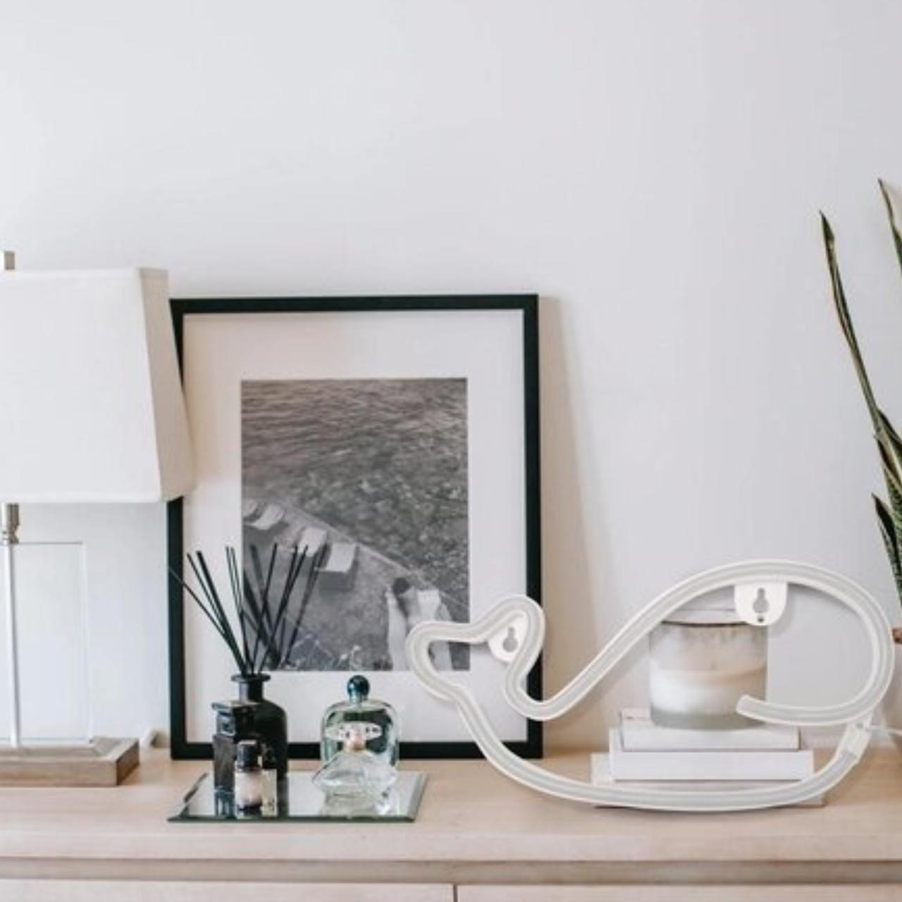 Світильник настінний Decoration Lamp Whale на батарейках і USB Рожевий (747806) - фото 6 Світильник настінний Decoration Lamp Whale на батарейках і USB Рожевий (747806) - фото 6