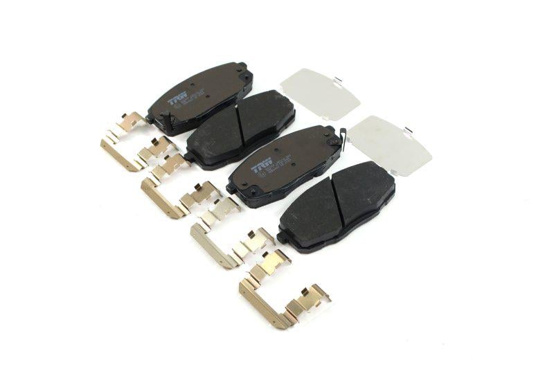 Тормозные колодки дисковые TRW Hyundai i30 Kia cee`d передние (Engine Components GDB3450)