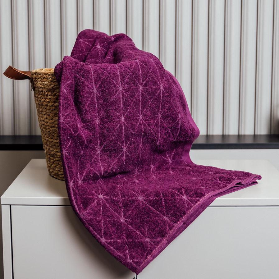 Рушник сауна Однотонні ромбики 160х90 см Темно-фіолетовий (10150) - фото 1 Рушник сауна Однотонні ромбики 160х90 см Темно-фіолетовий (10150) - фото 1