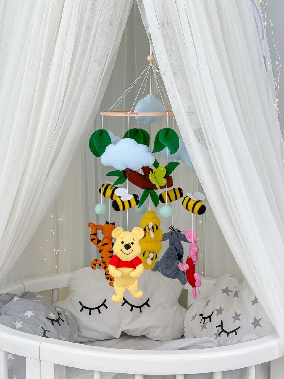 Мобиль детский музыкальный WooolyWool Приключения друзей с 35 мелодиями (27861083)