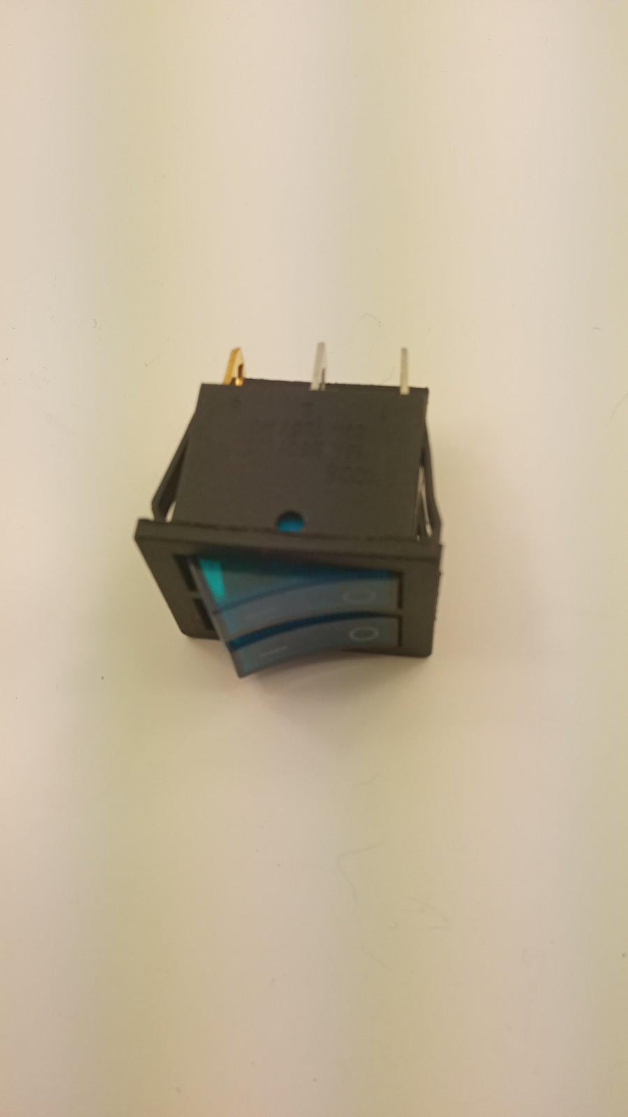 Выключатель IRS-2101-1A 15A 250V (10667)