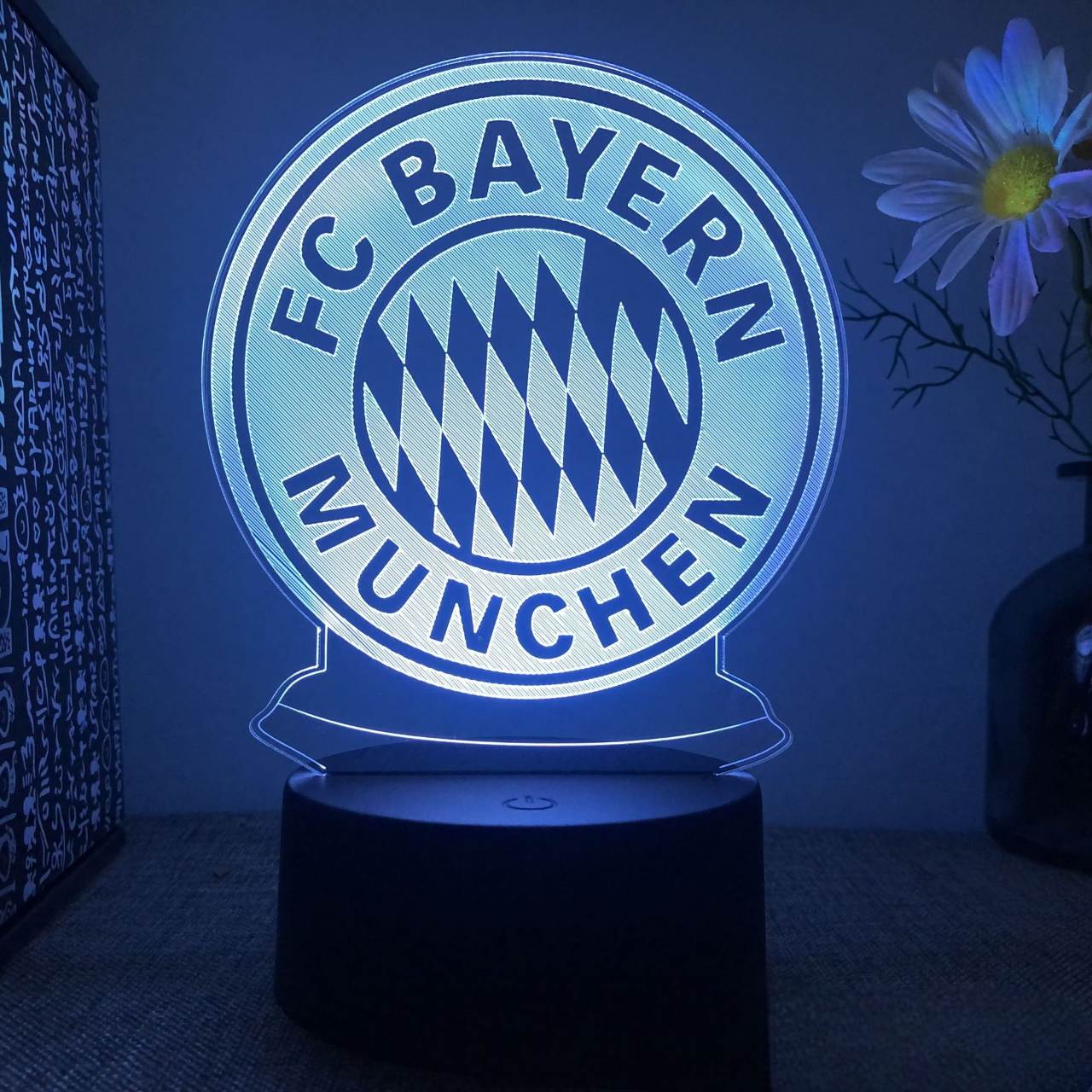 Светильник футбольный ФК Бавария Мюнхен (26972719)