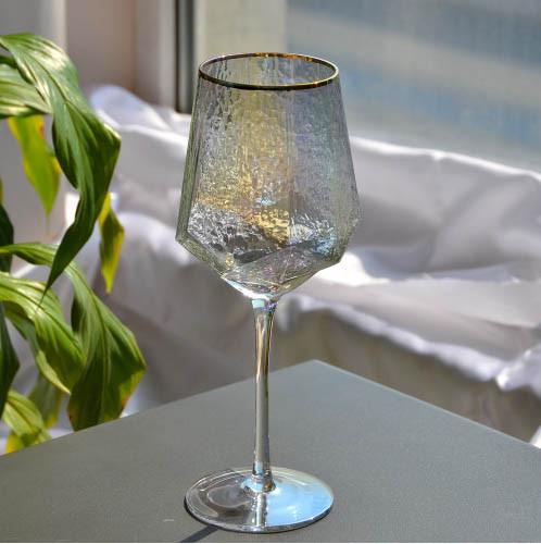 Келих Перлина 600 мл Перламутровий/Прозорий - фото 1 Келих Перлина 600 мл Перламутровий/Прозорий - фото 1