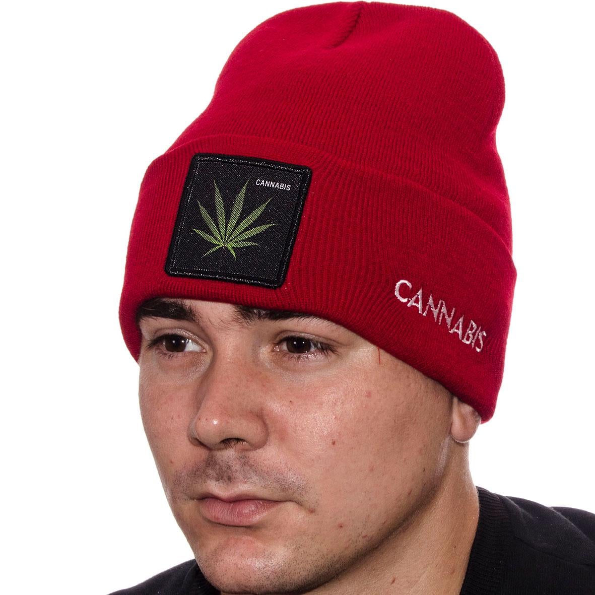 Шапка с шевроном Cannabis L21016 р. 57-58 Красный
