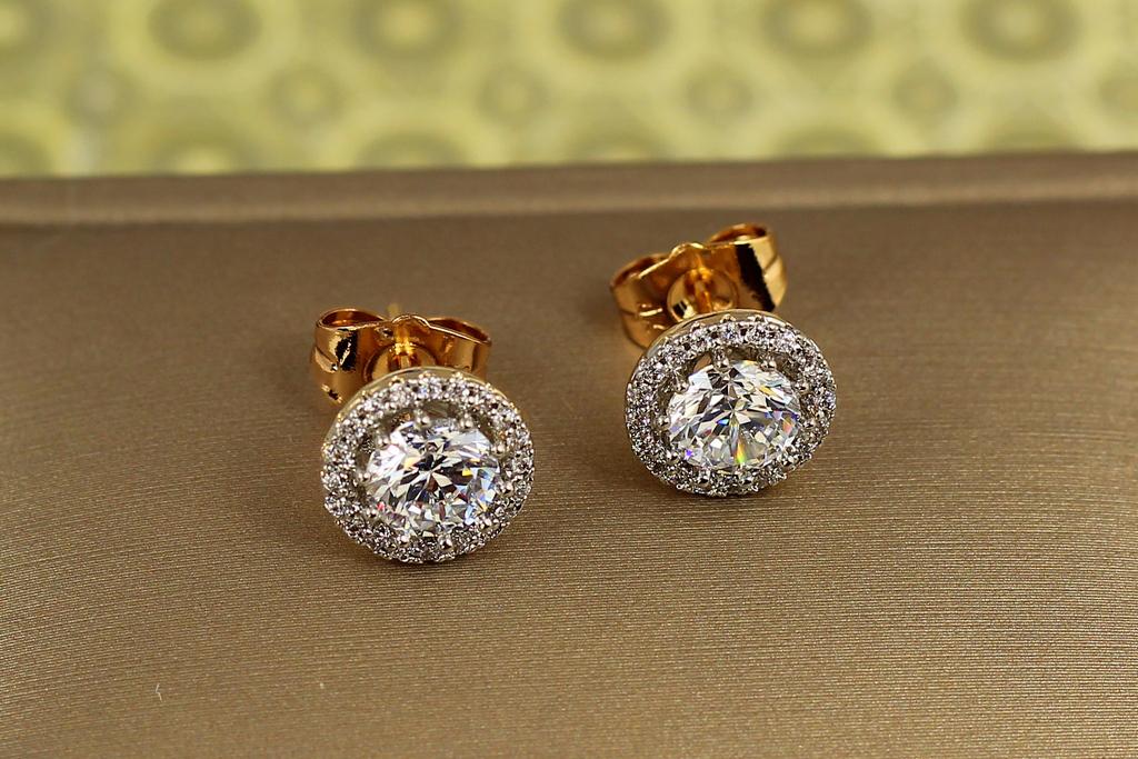 Серьги гвоздики Xuping Jewelry гало сияния с родием 9 мм Золотистый (31003783)