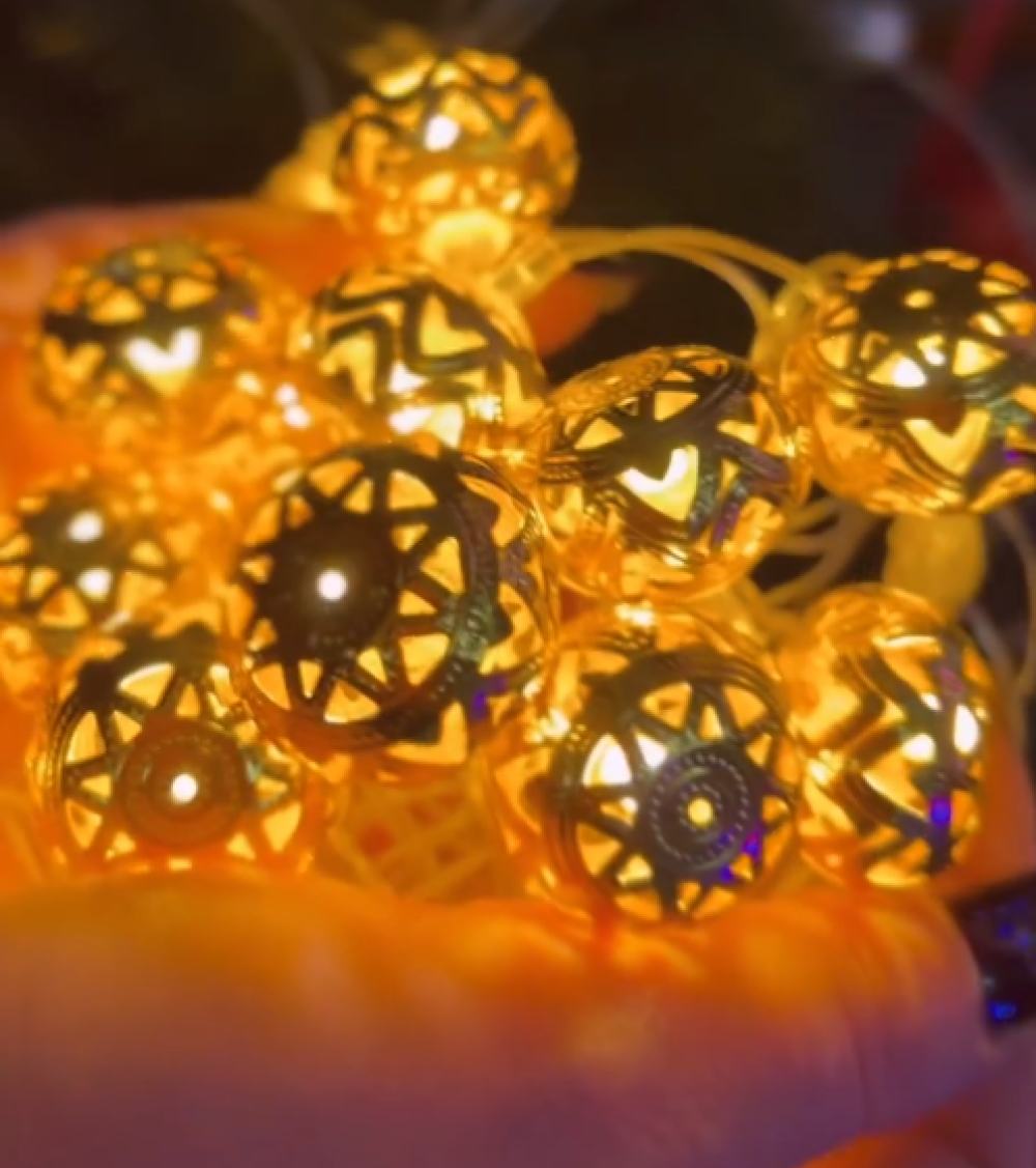 Гірлянда на ялинку світлодіодна Новорічні кульки 5 м 20 LED 220 В Теплий білий/Золотистий - фото 7