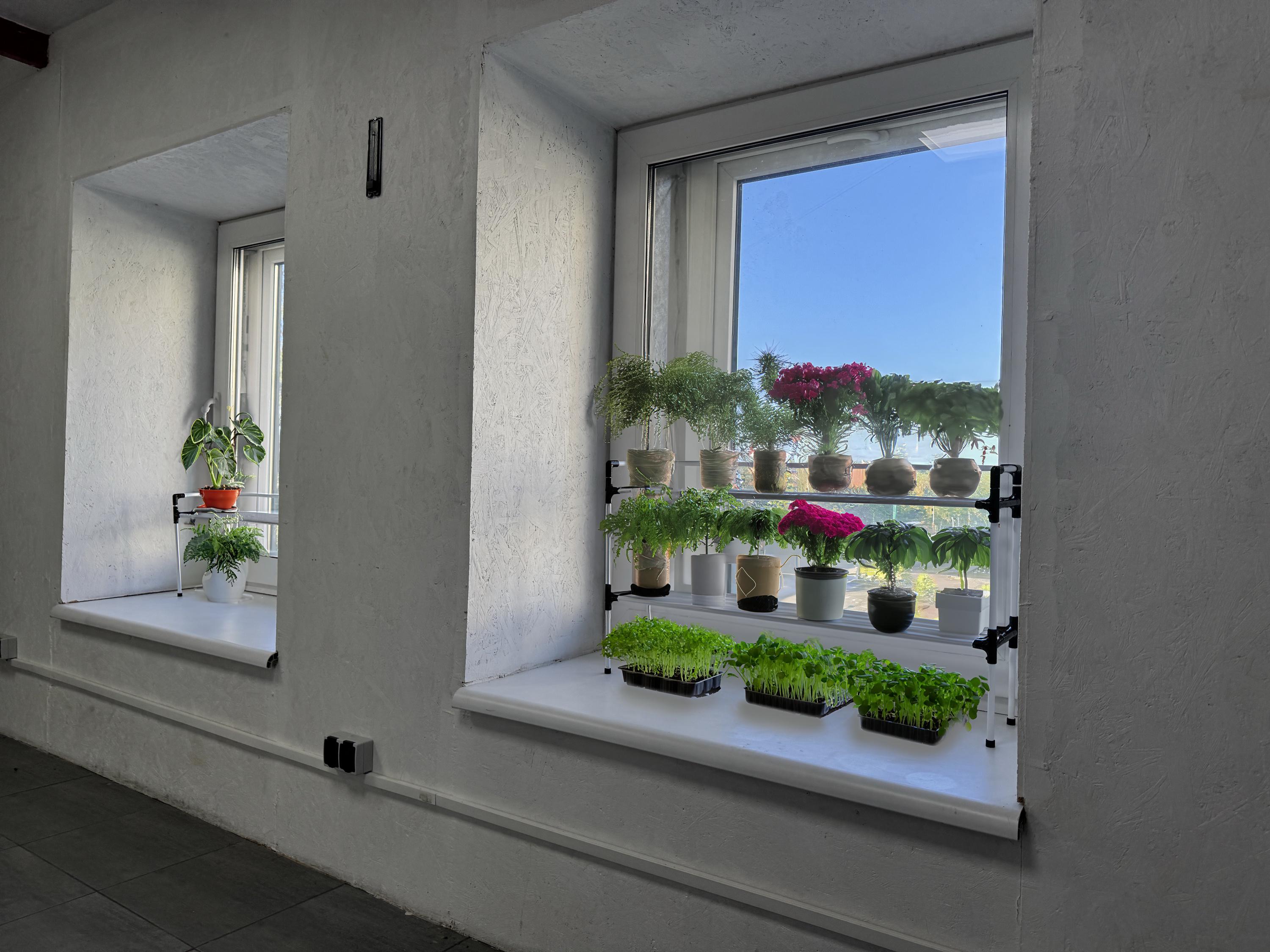 Подставка для цветов на подоконник Lucia 2 двухъярусная металлическая 52 см Белый (LuciaW2) - фото 3