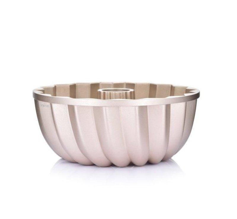 Форма для випікання кексу DUKA GODIS 23,6х9,9 см Золотий (1217654) - фото 2 Форма для випікання кексу DUKA GODIS 23,6х9,9 см Золотий (1217654) - фото 2